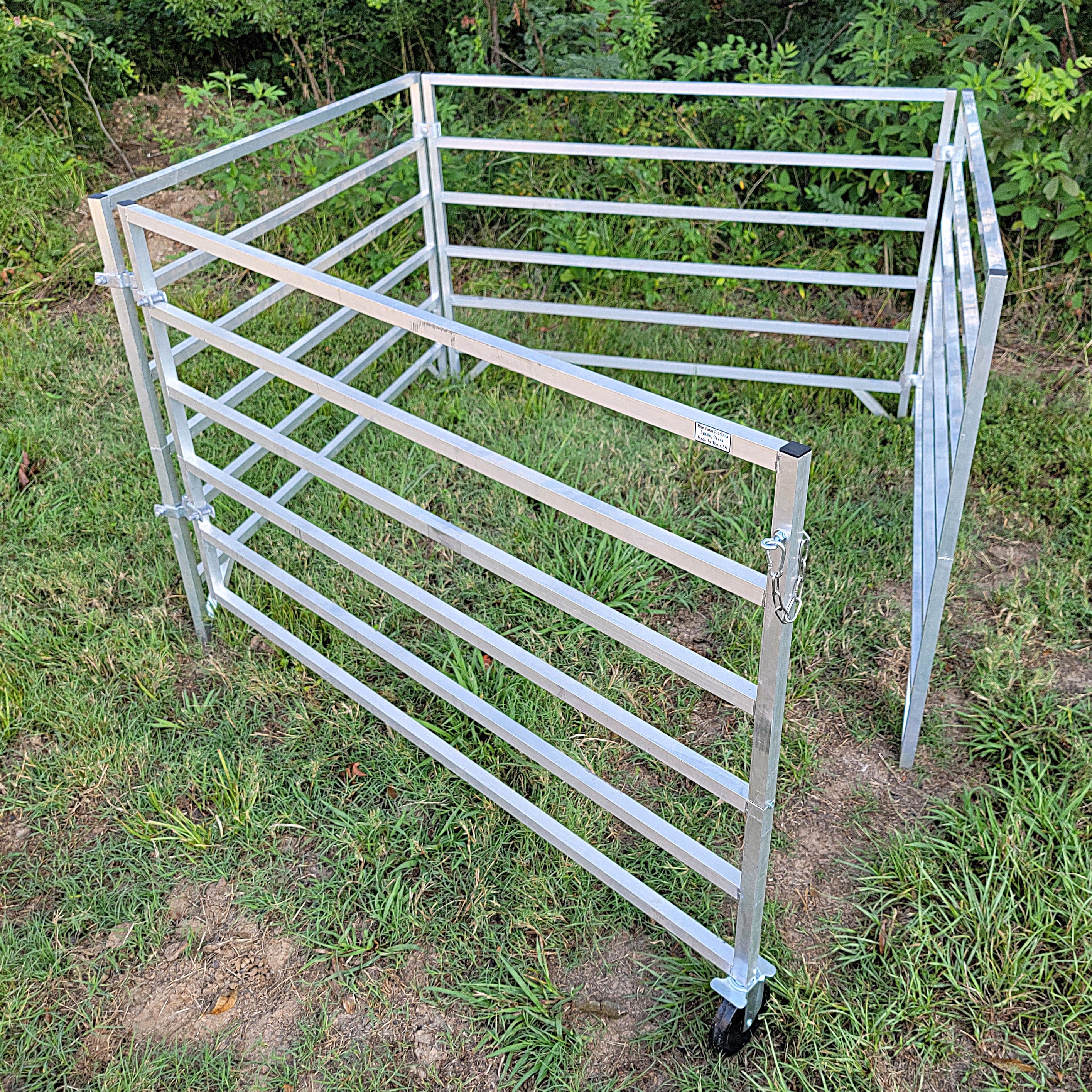 Aluminum 5 Ft X 5 Ft 6 Rail Stall Kit (3 Panels, 1 Gate)