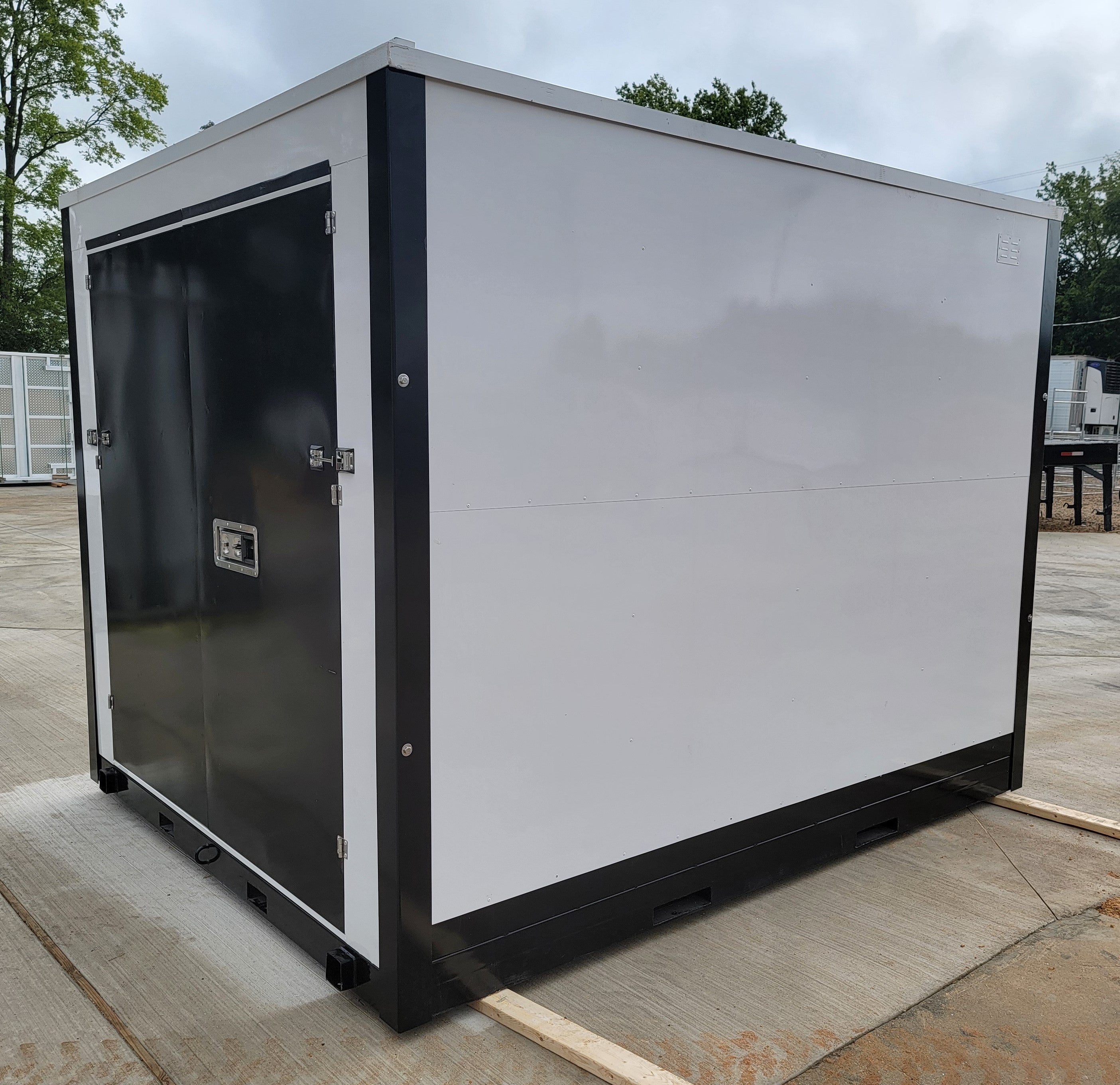 8'x10' Single Door Portable Relocatable Storage Facility Building Container Shed