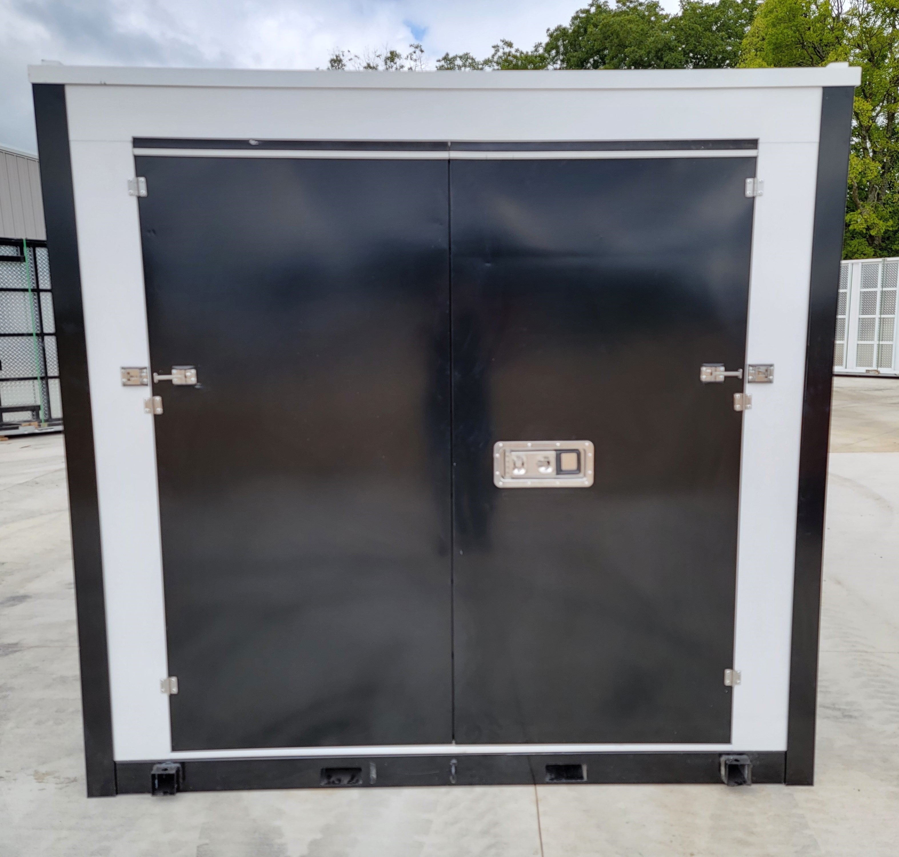 8'x8' Single Door Portable Relocatable Storage Facility Building Container Shed