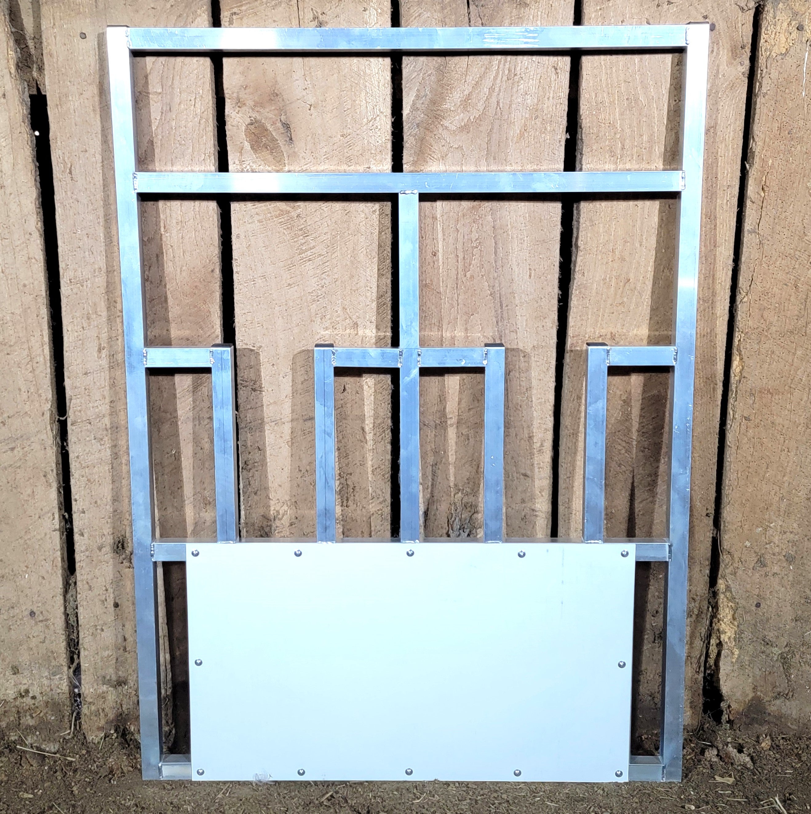 Aluminum 30-Inch-Long by 40-Inch-Tall Sheep & Goat Tombstone Style Feeding Panel Hay