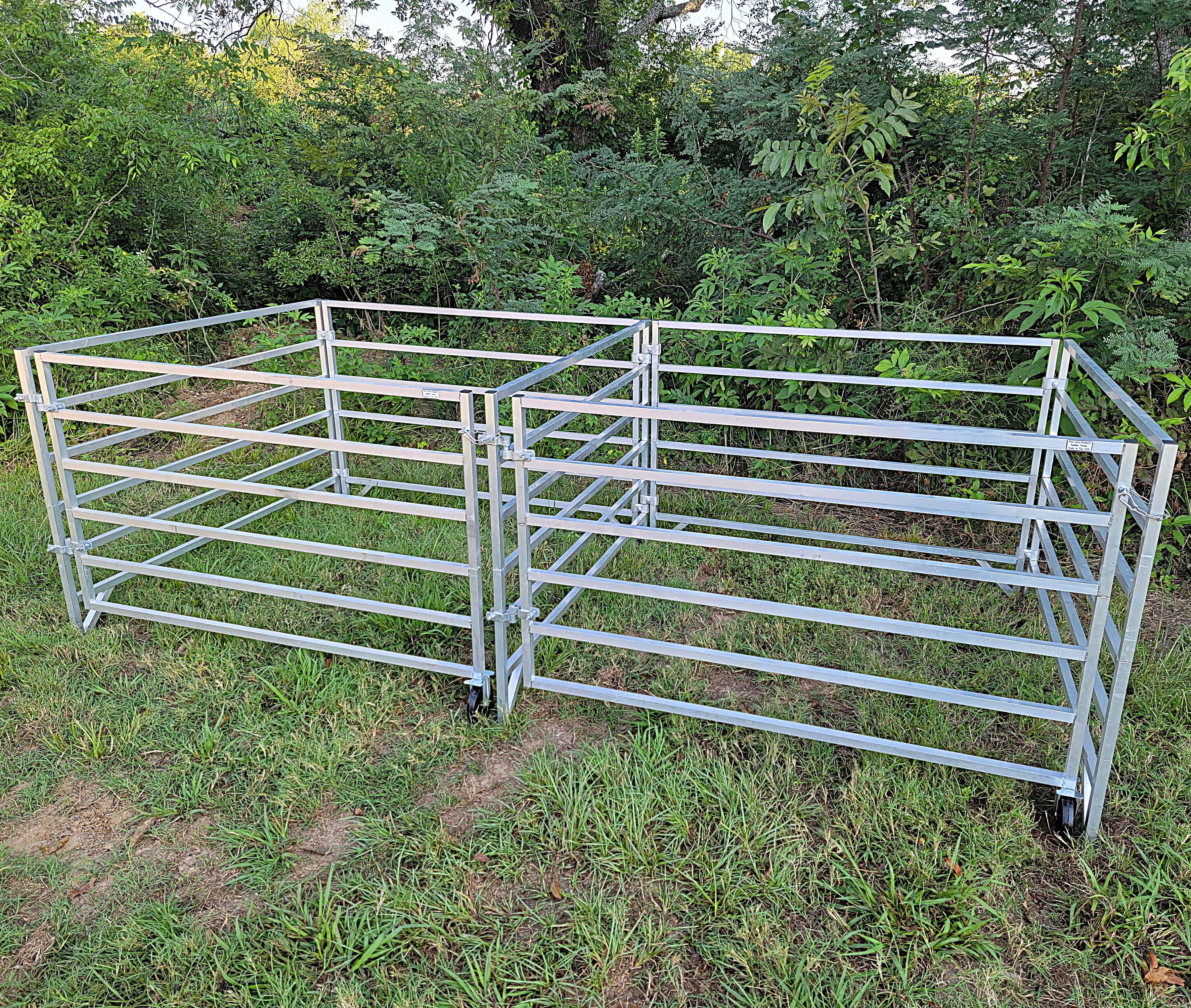 Aluminum 5 Ft X 5 Ft 6 Rail Add-On Stall Kit (2 Panels, 1 Gate)