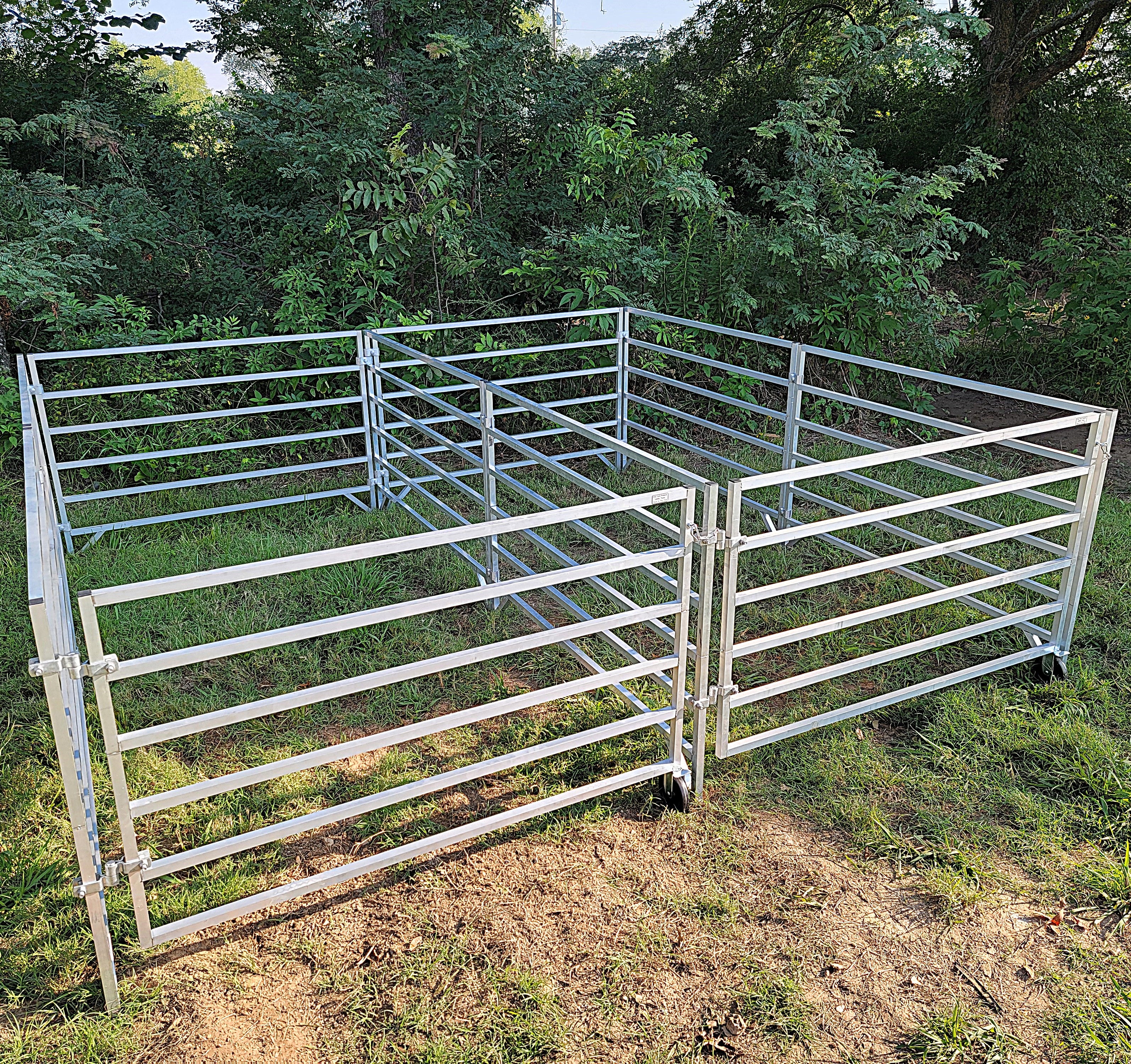 Aluminum 5 Ft X 10 Ft 6 Rail Add-On Stall Kit (3 Panels, 1 Gate)