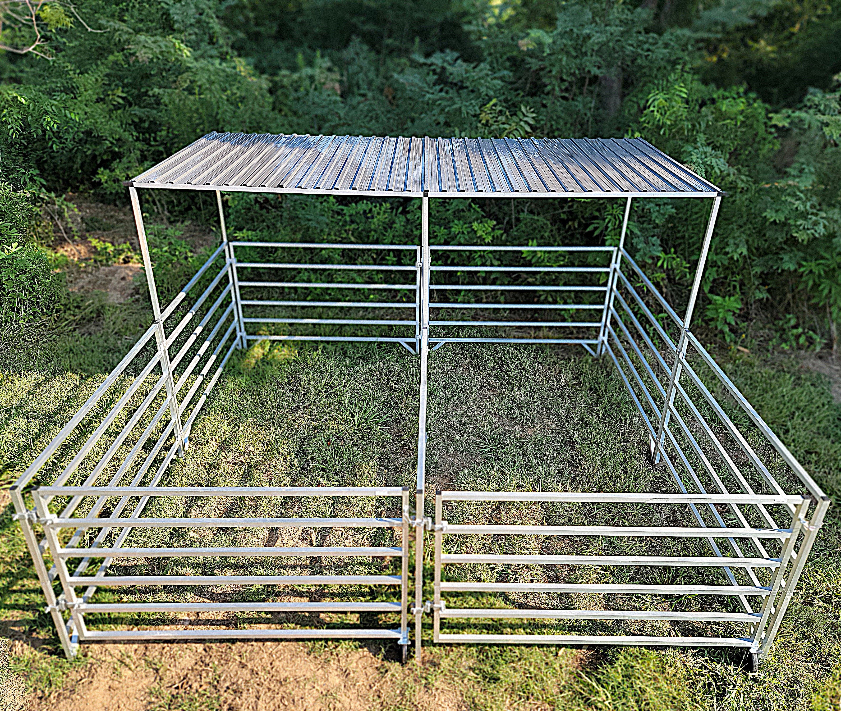 Aluminum 5 Ft X 10 Ft 6 Rail Add-On Stall Kit with Canopy (3 Panels, 1 Gate, 1 Canopy)