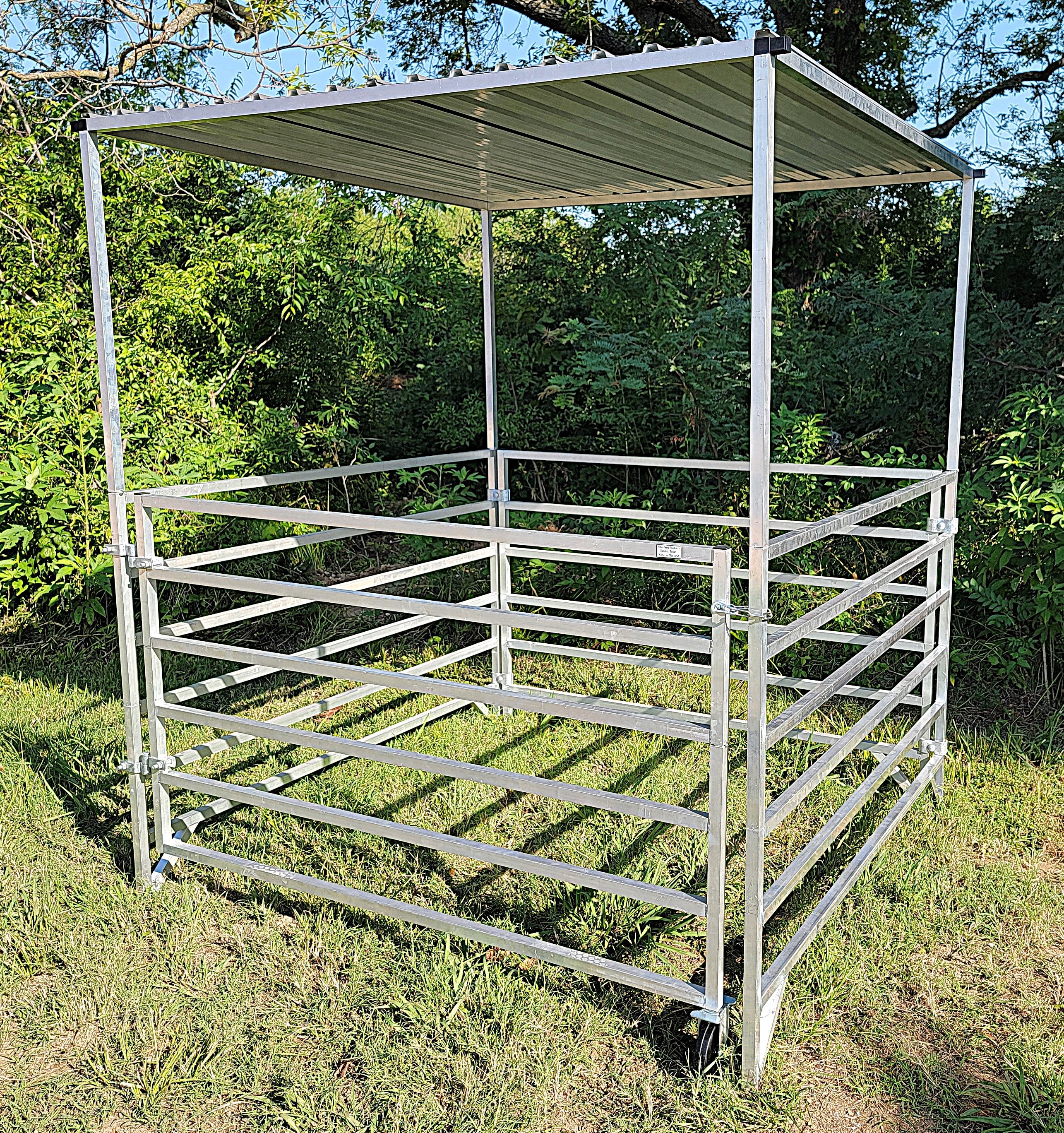 Aluminum 5 Ft X 5 Ft 6 Rail Stall Kit with Shade Canopy (3 Panels, 1 Gate, 1 Shade Canopy)