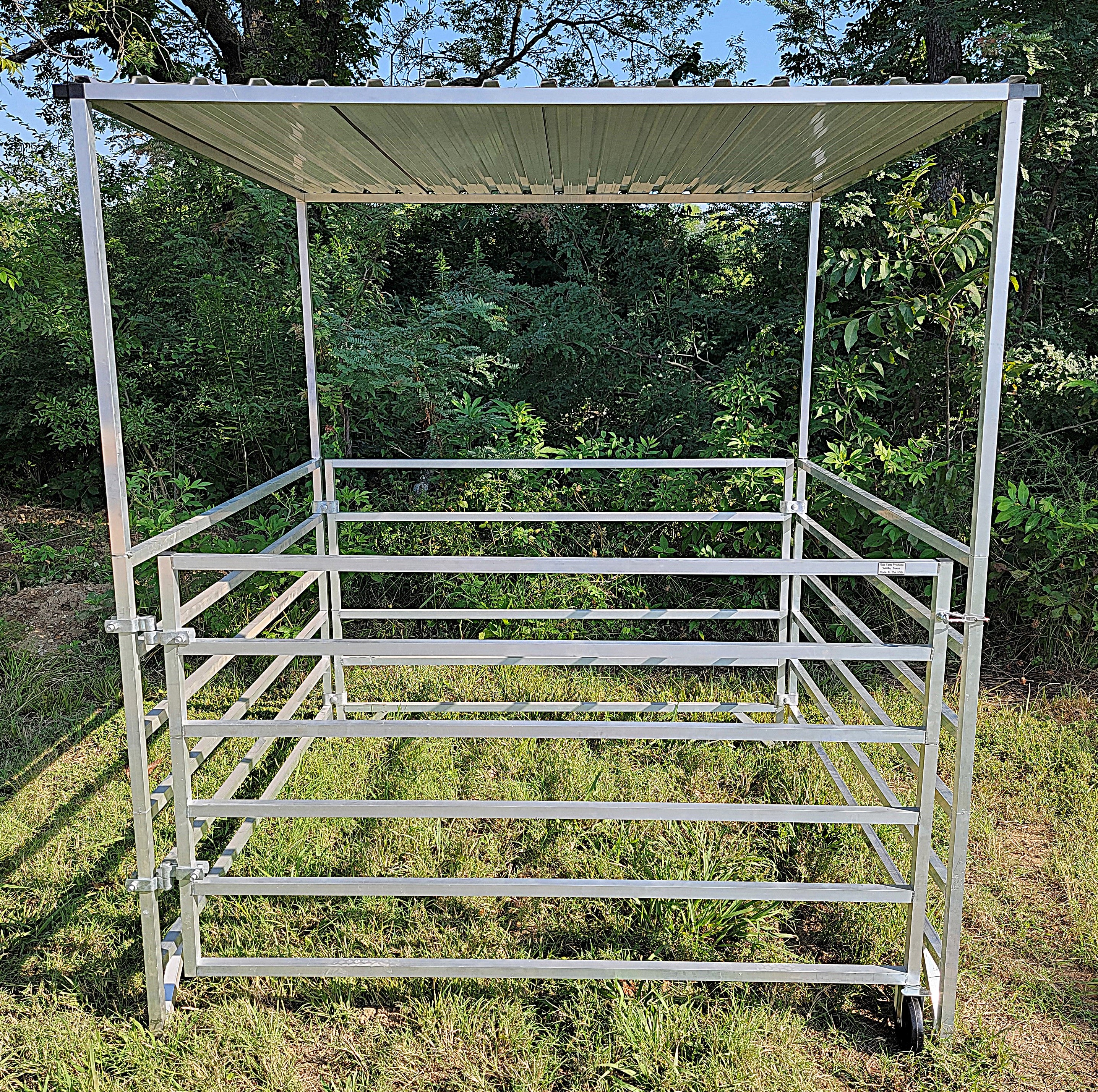 Aluminum 5 Ft X 5 Ft 6 Rail Stall Kit with Shade Canopy (3 Panels, 1 Gate, 1 Shade Canopy)