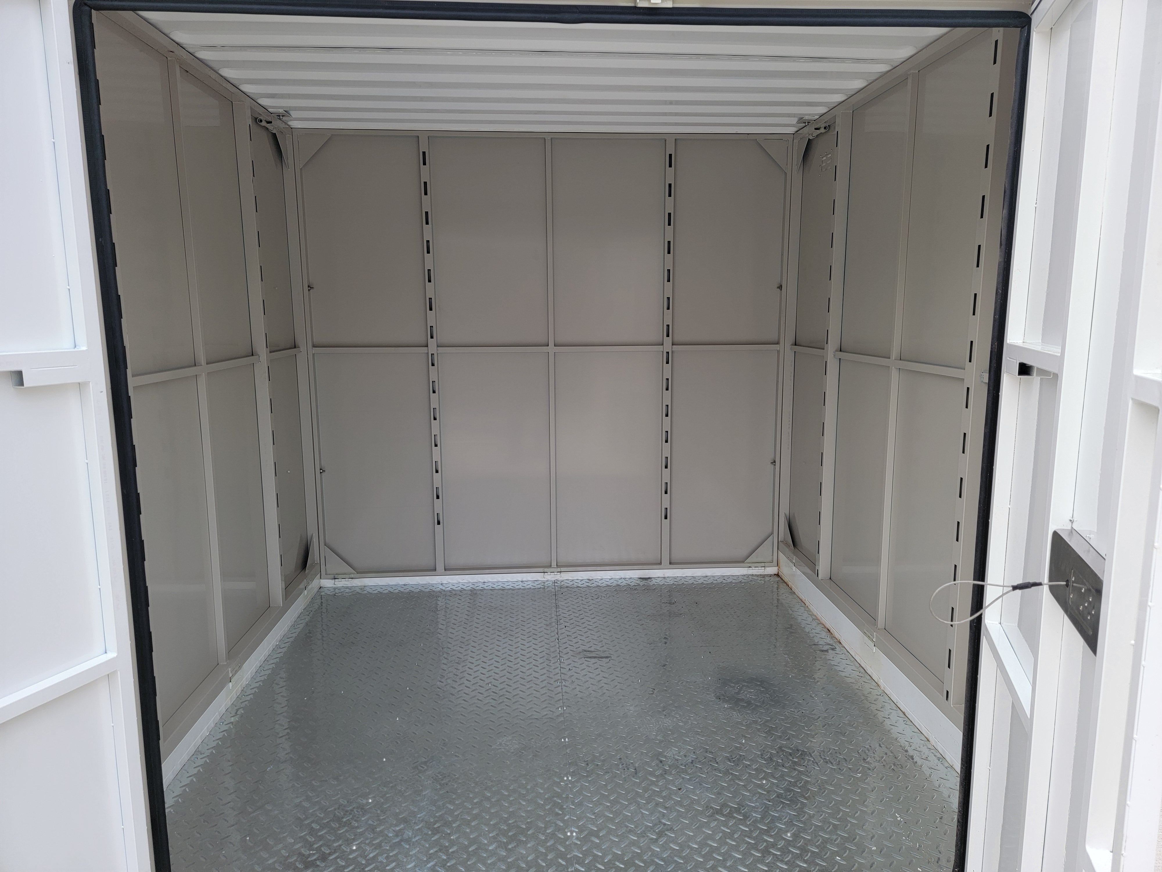 8'x8' Single Door Portable Relocatable Storage Facility Building Container Shed