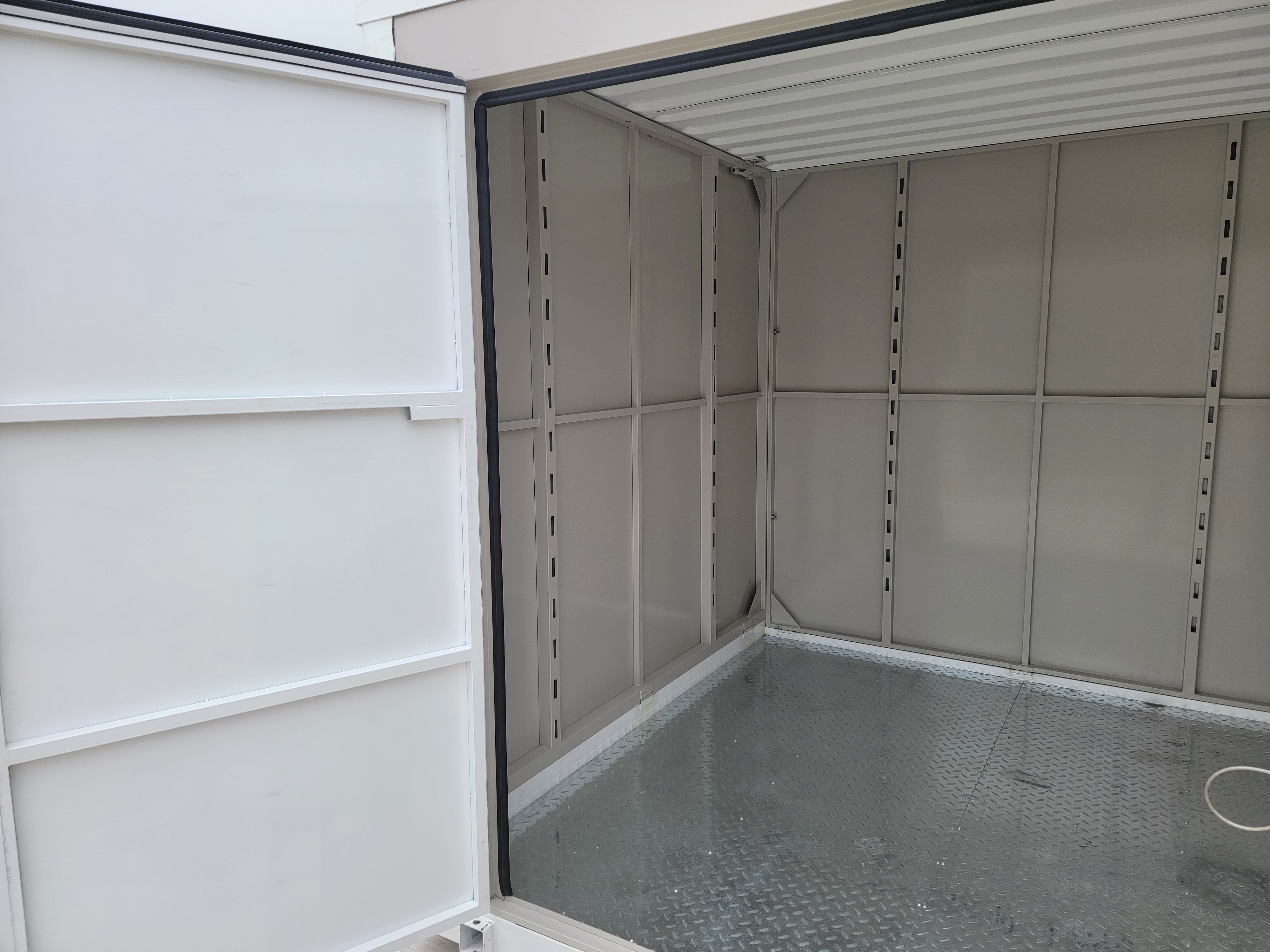 8'x8' Single Door Portable Relocatable Storage Facility Building Container Shed